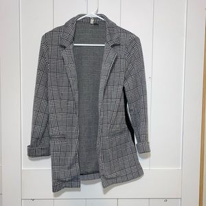 this adorable h&m blazer